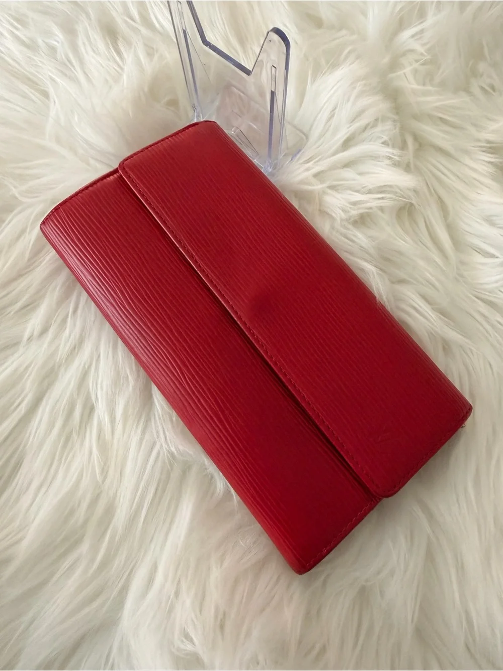 Authentic Louis Vuitton Red Textured Women’s Long Wallet
